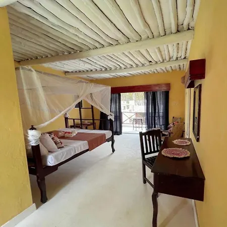 Barracuda Inn Resort-2